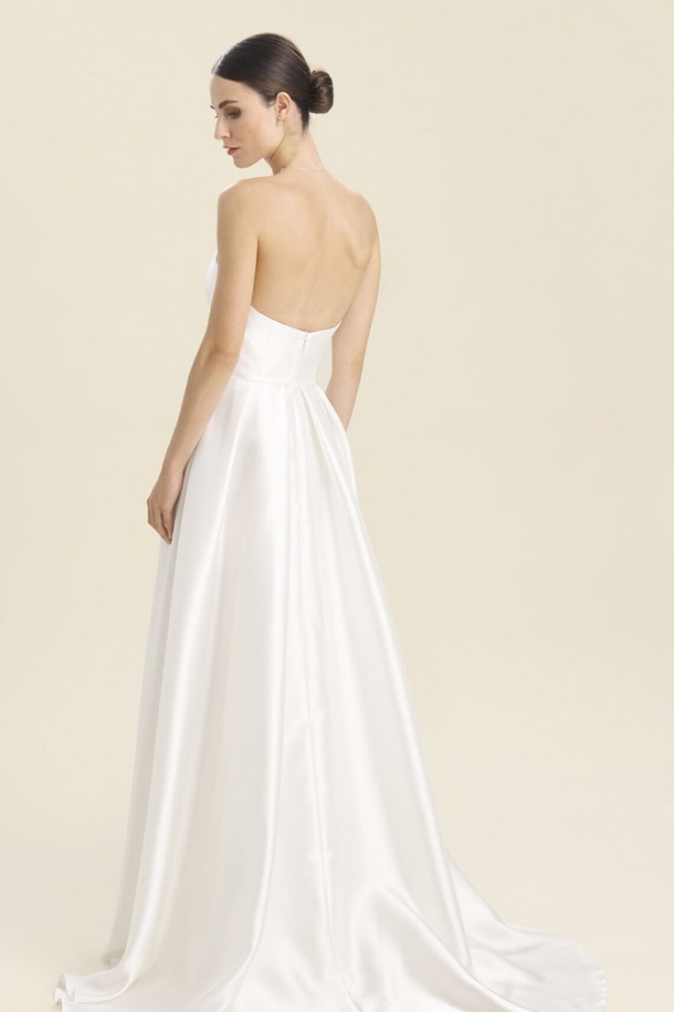 Strapless trouwjurk met split